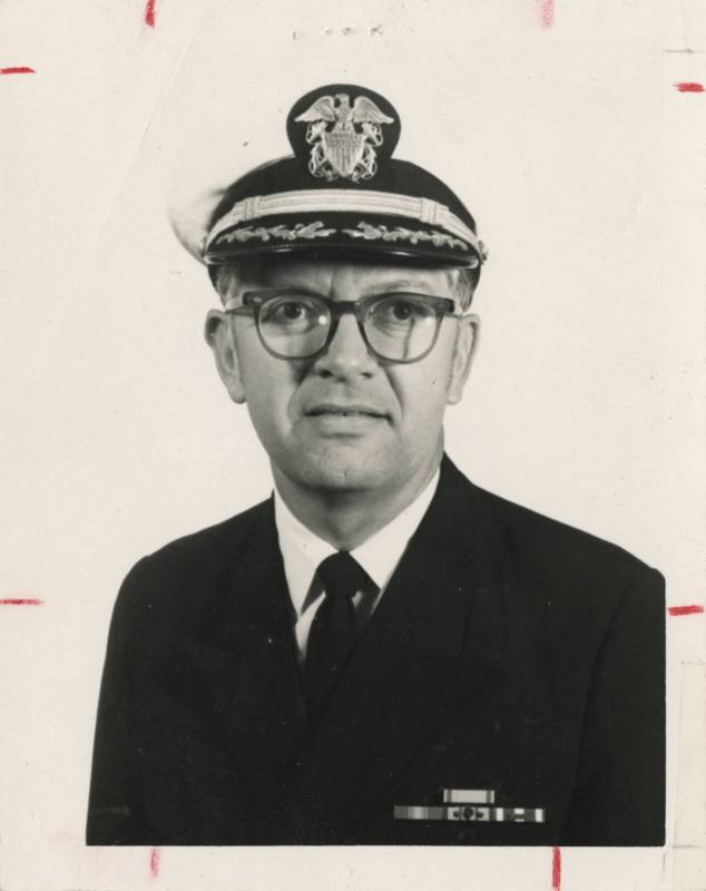 Black and white portrait of U.S. Navy officer Basil “Hap” Struthers