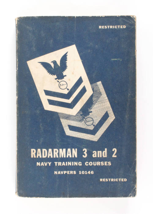 Blue softcover Radarman 3 and 2 manual with two rating patches